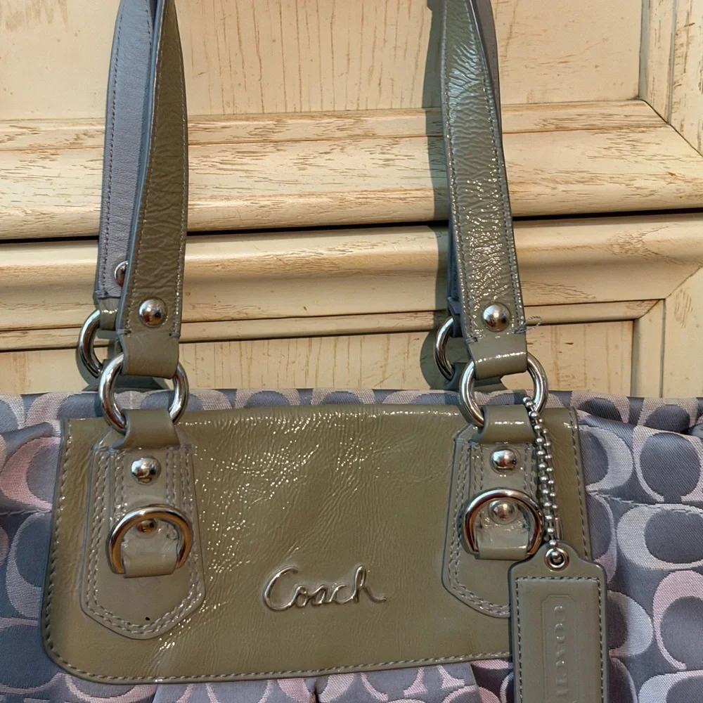 Coach Tote in Gray and Purple - Picture 2 of 9